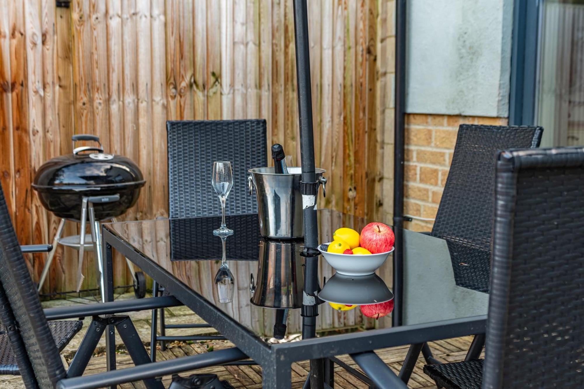 Cotswold Holiday Let With Hot Tub - The Old Garage Chipping Norton Bagian luar foto