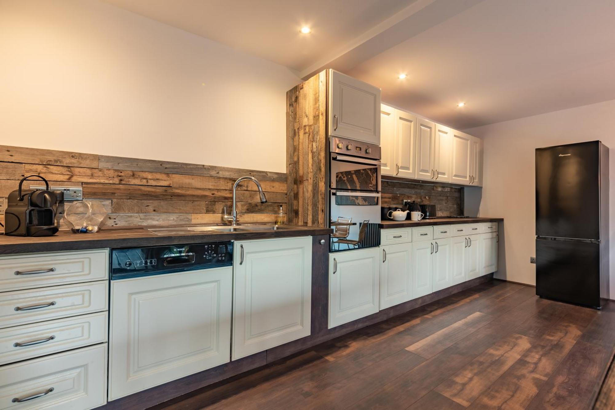 Cotswold Holiday Let With Hot Tub - The Old Garage Chipping Norton Bagian luar foto
