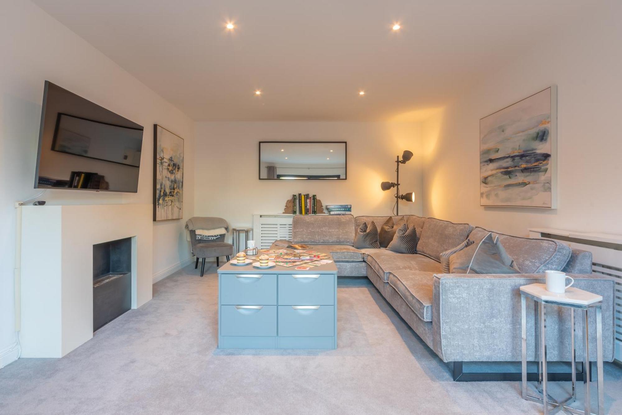 Cotswold Holiday Let With Hot Tub - The Old Garage Chipping Norton Bagian luar foto
